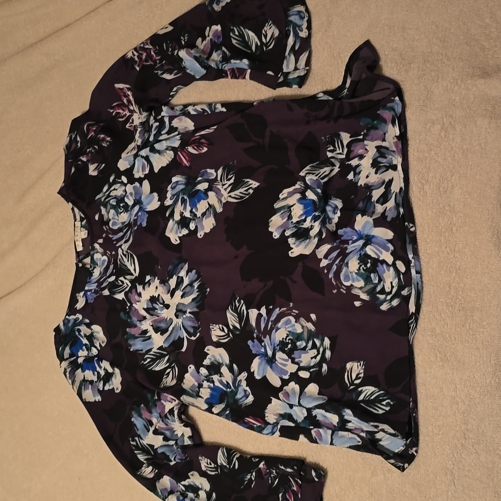 Chaus XL long sleeve top